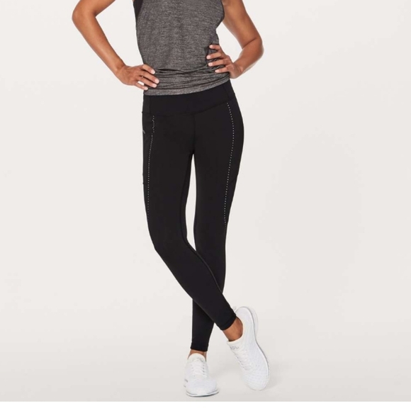 Lululemon Athletica Extra Mile 28" Black Tight sz4  BinQ - Picture 2 of 13